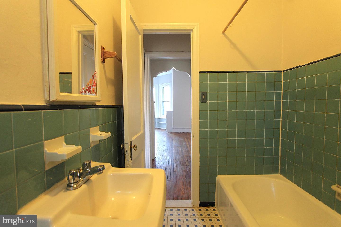 5313 Baynton St Property Photo 27