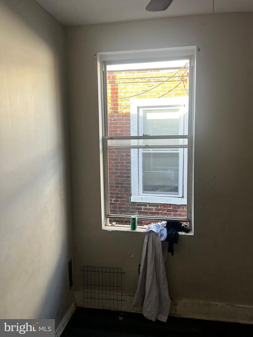 1343 W Seltzer St Property Photo 13