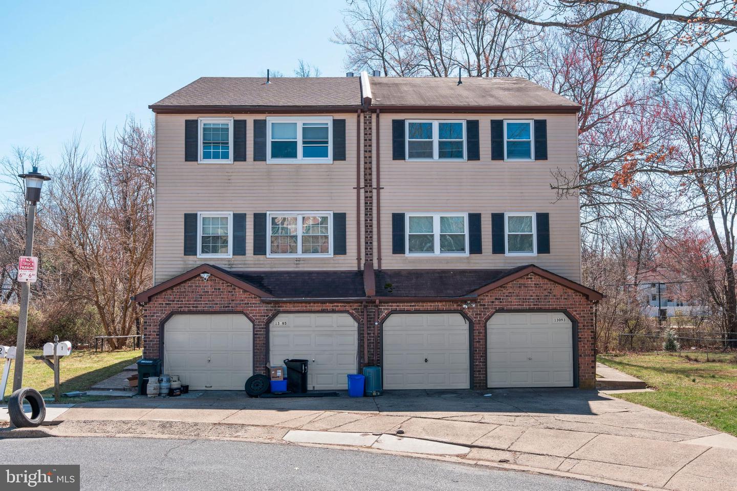 13093 Blakeslee Dr Property Photo 1