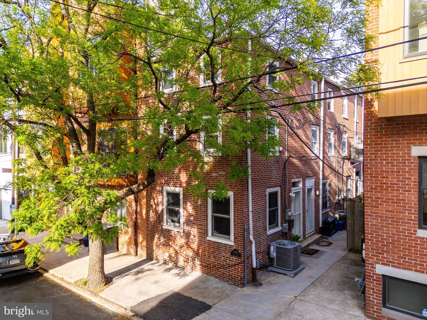 1003 N ORIANNA ST #A Property Photo 1