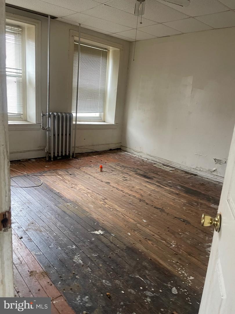 79 E High St Property Photo 8