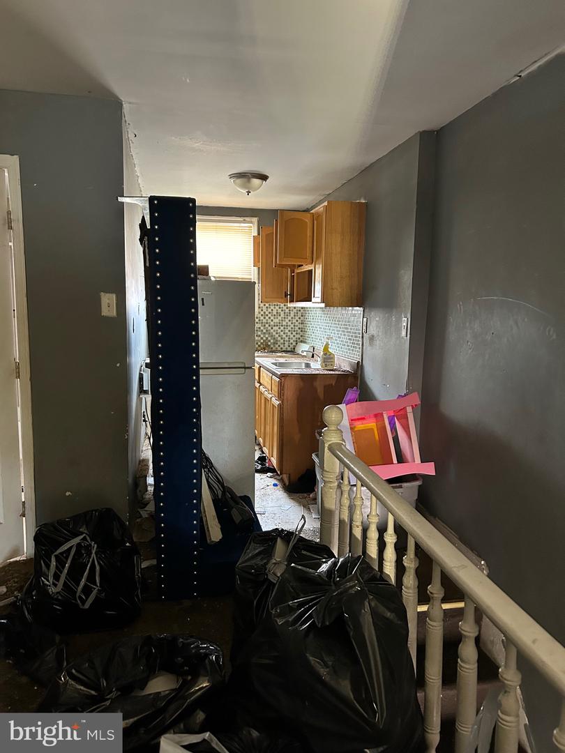 2468 N Dover St Property Photo 21