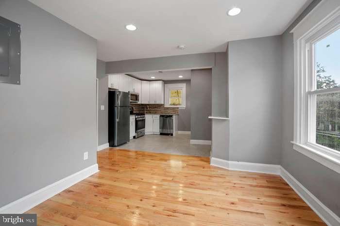 434 E Cheltenham Ave Property Photo 8