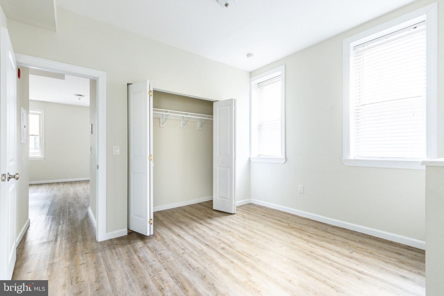 1800 Catharine St Property Photo 15