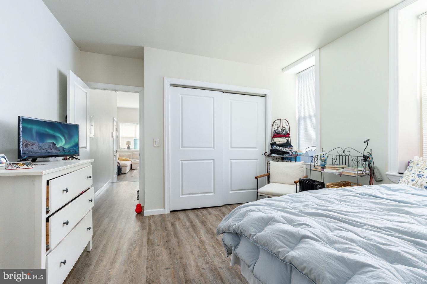 1800 Catharine St Property Photo 23