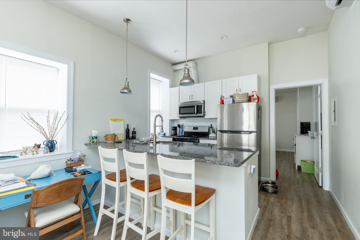 1800 Catharine St Property Photo 25