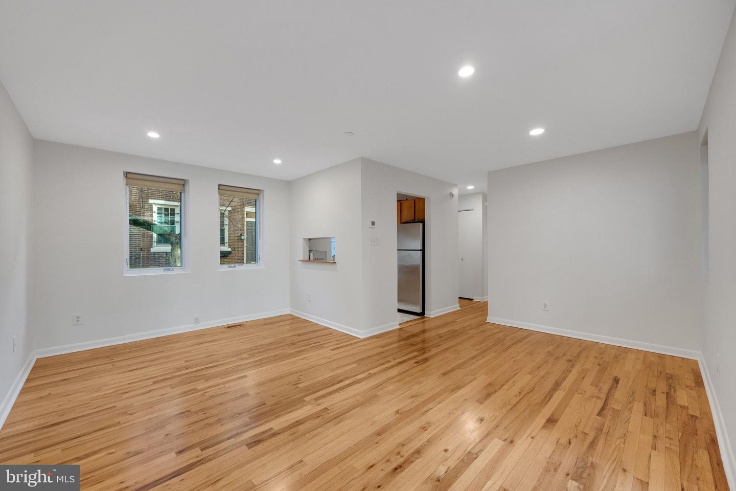 1109 Manning St Property Photo 40