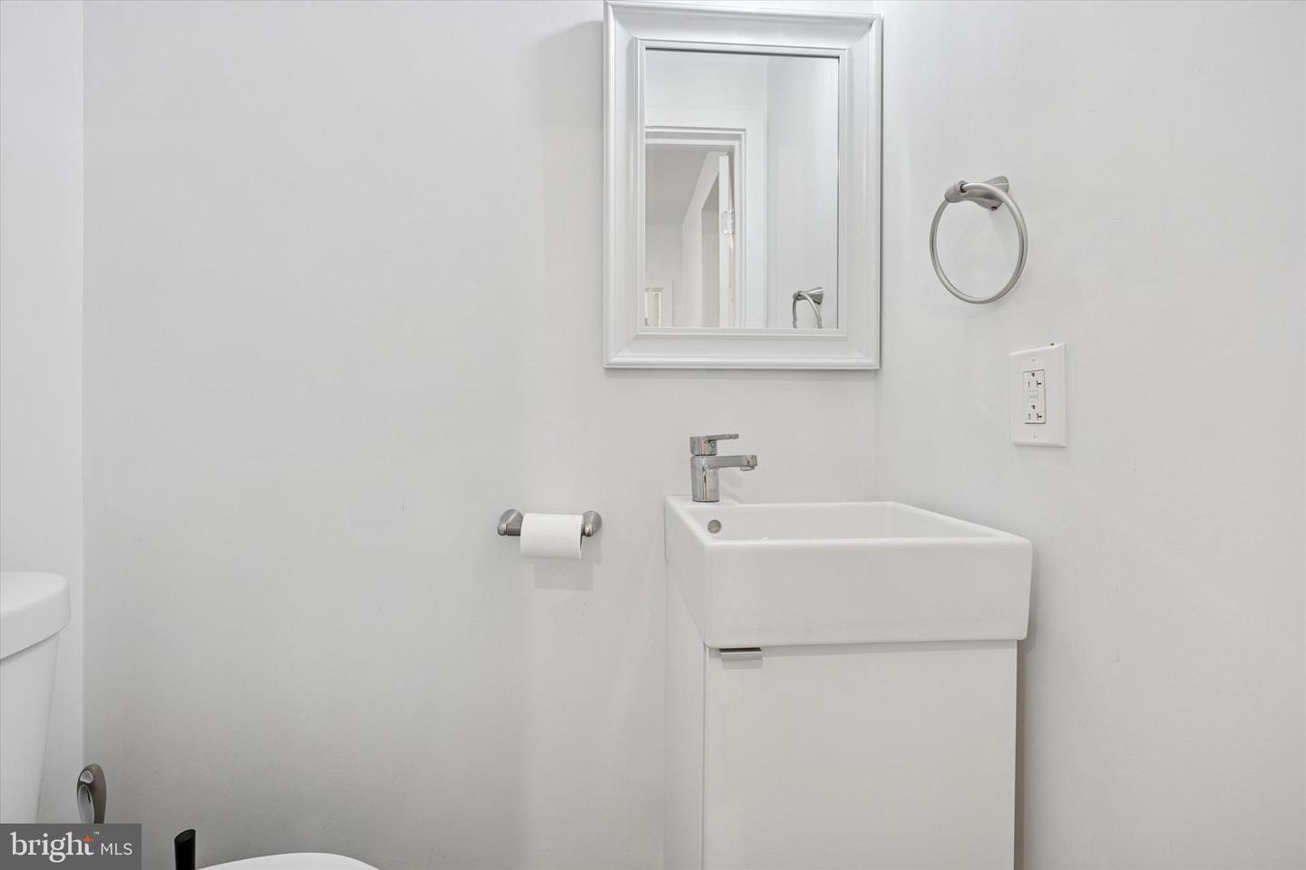 1111 Kimball St Property Photo 10