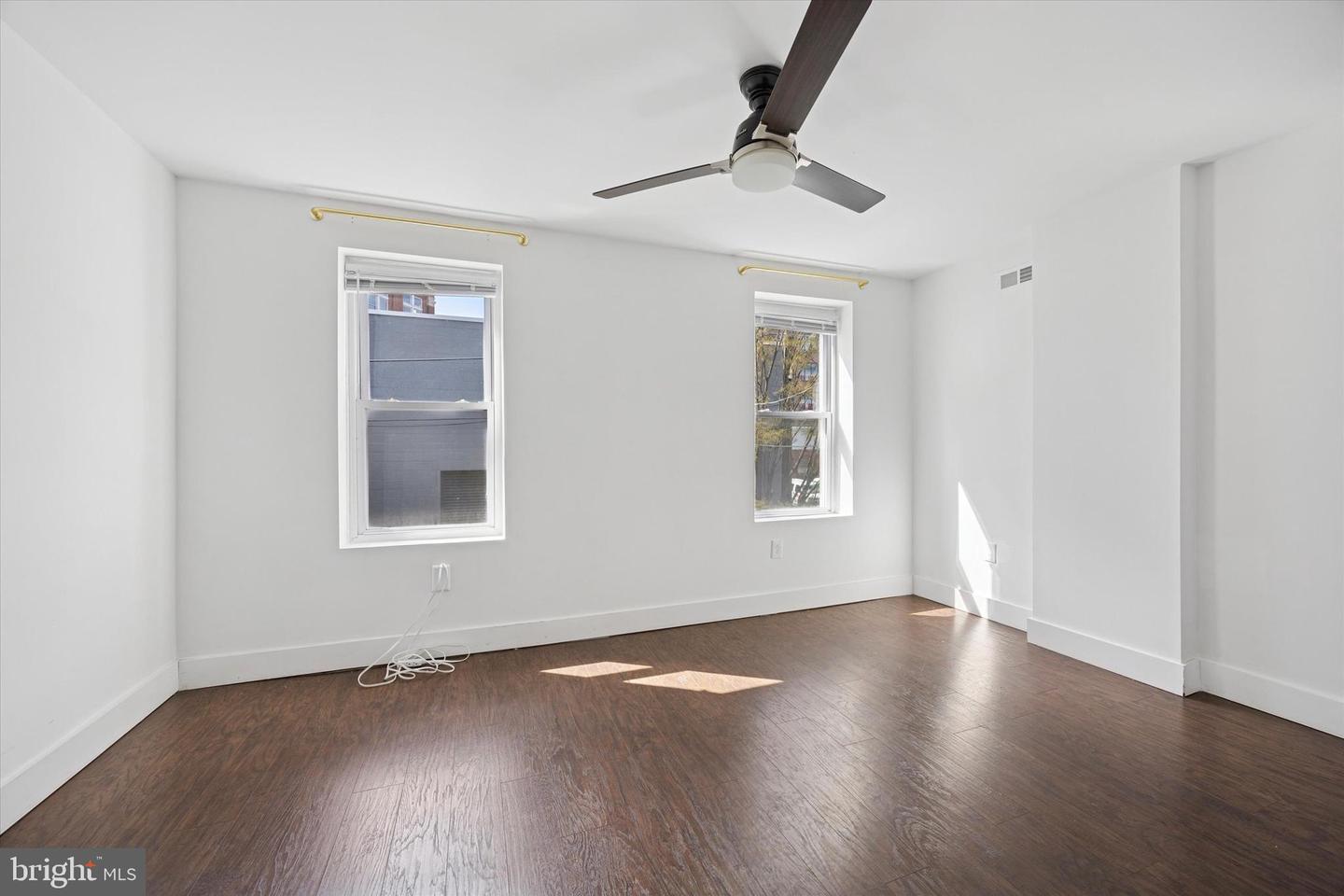 1111 Kimball St Property Photo 12