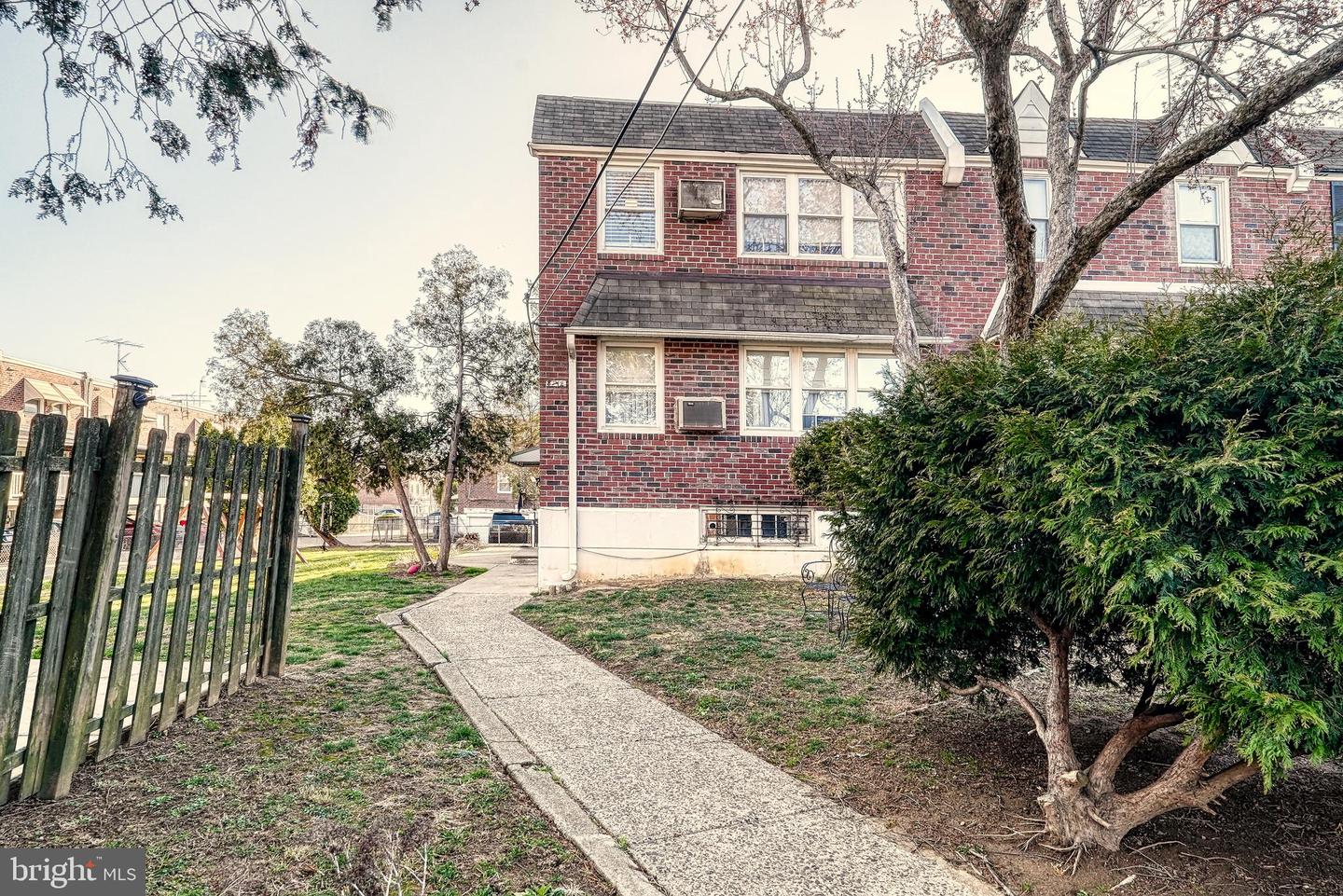 8714 Gillespie St Property Photo 1