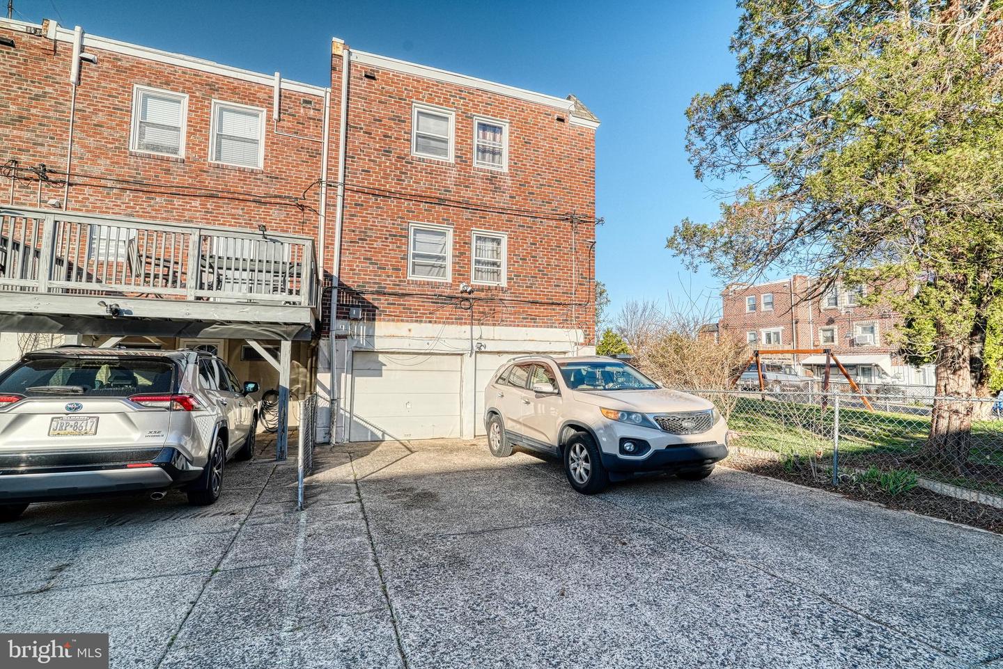 8714 Gillespie St Property Photo 7
