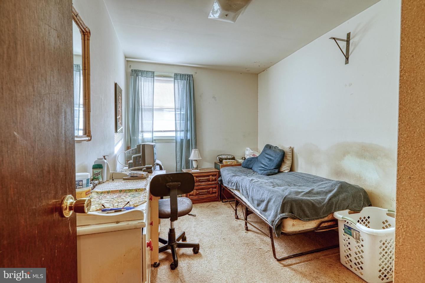 8714 Gillespie St Property Photo 31