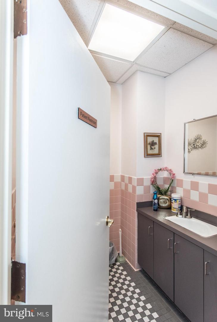 2137 Welsh Rd #2e Property Photo 57
