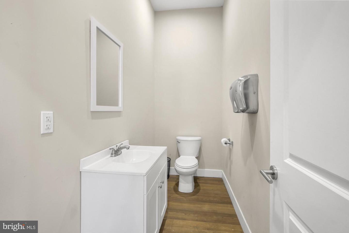 3317-41 Gaul St #3 Property Photo 17