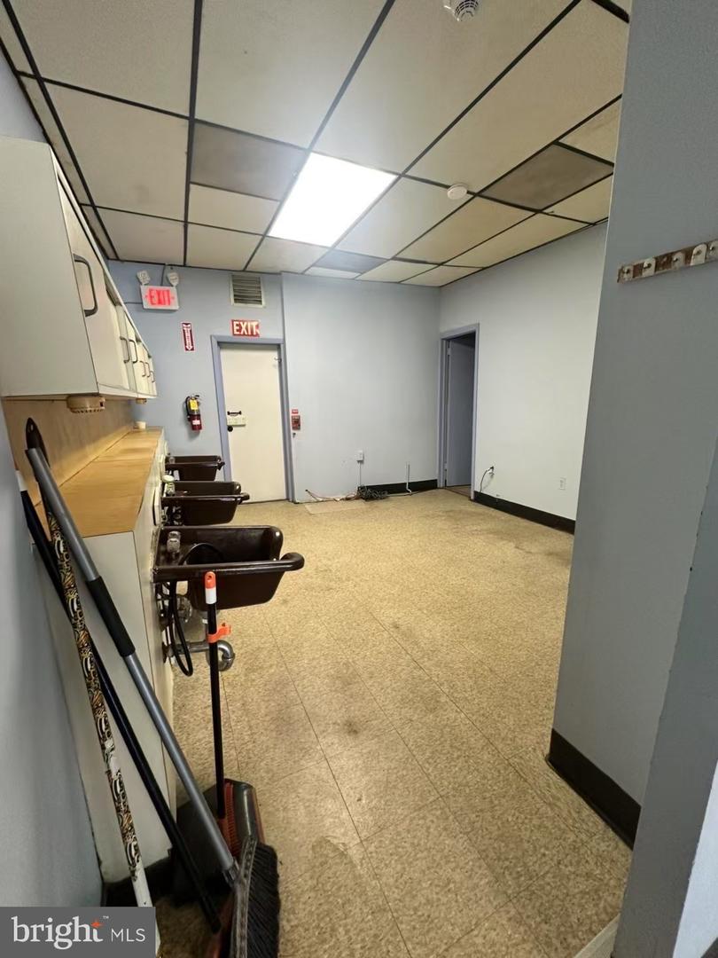 7208 Frankford Ave Property Photo 3