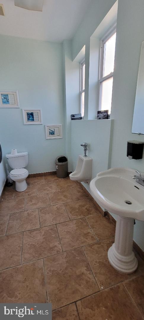 325 W Rockland St Property Photo 11
