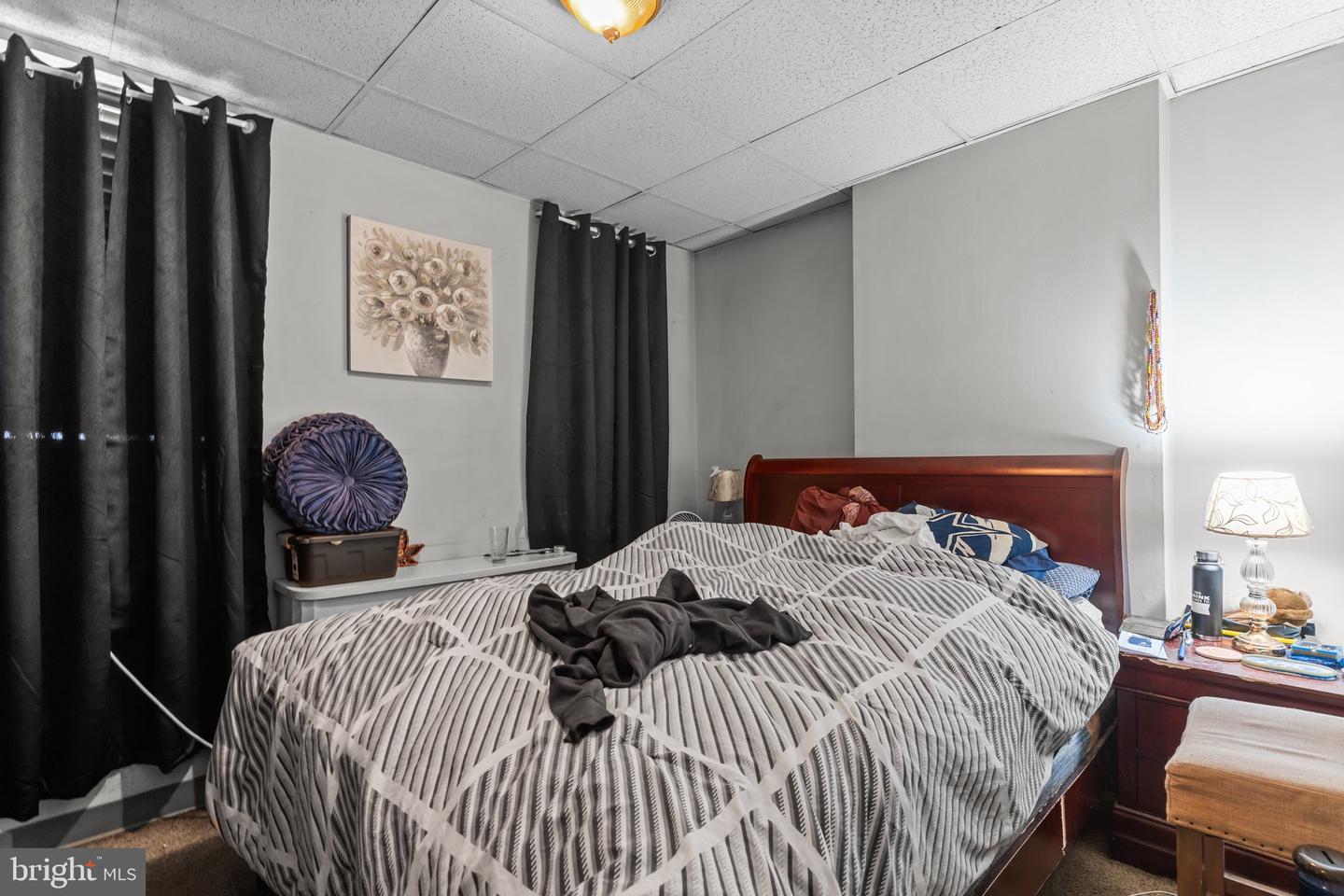 4720 Penn St Property Photo 8
