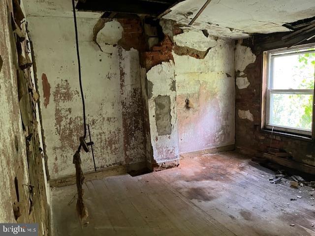 4932 Wakefield St Property Photo 15