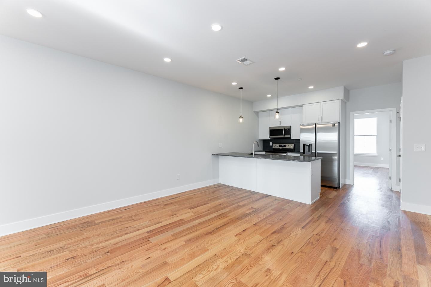 518 W Susquehanna Ave Property Photo 6