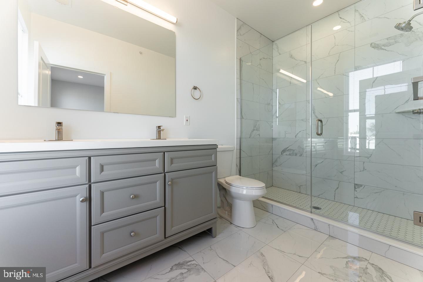 518 W Susquehanna Ave Property Photo 8