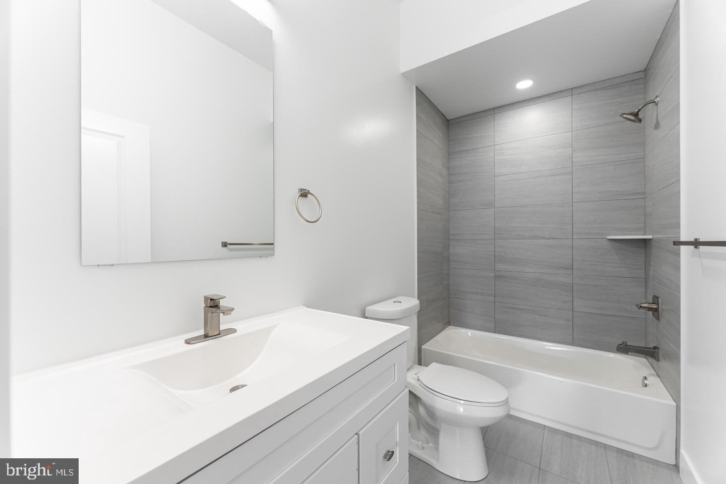518 W Susquehanna Ave Property Photo 11