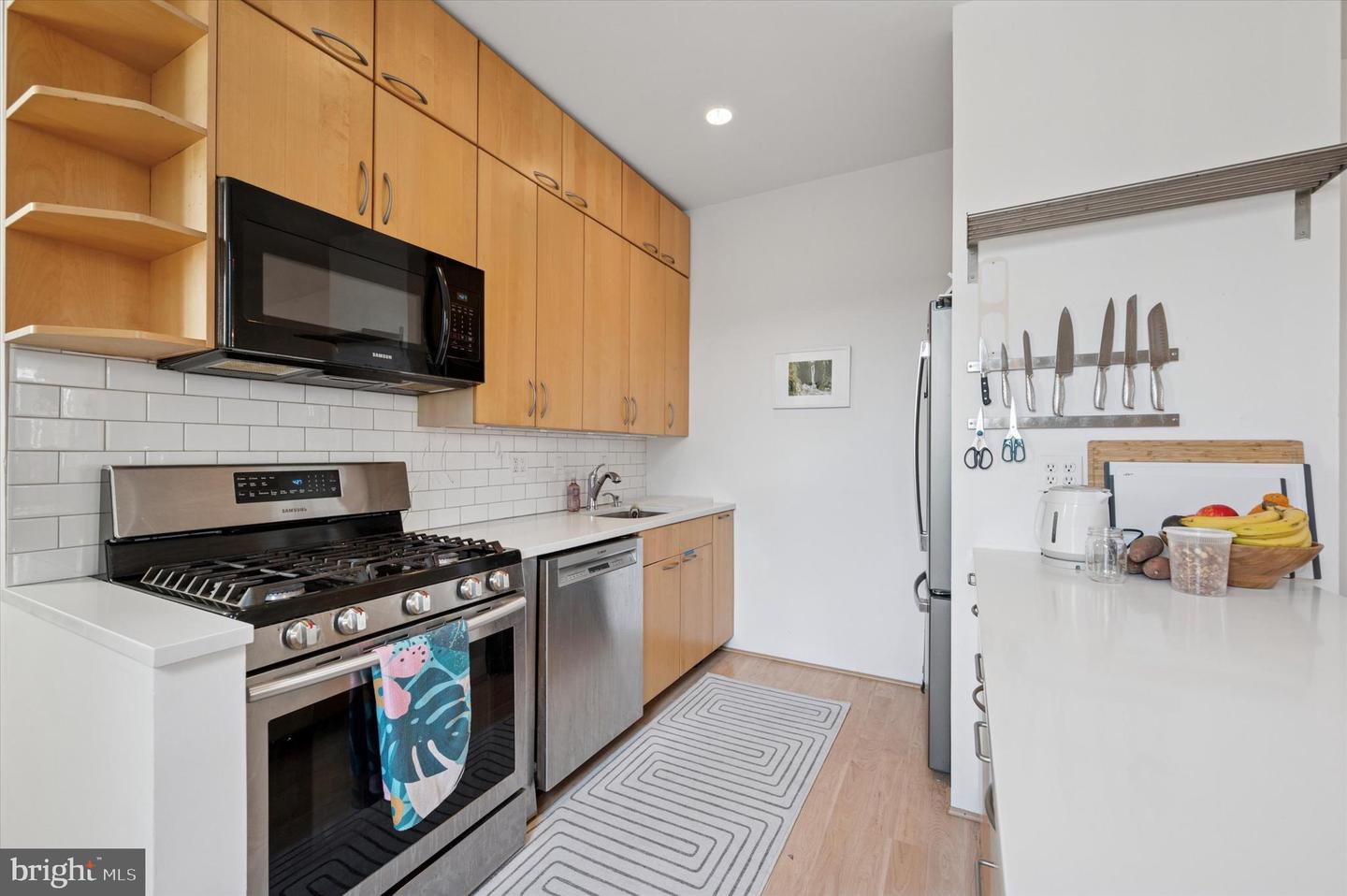 2331 Parrish St Property Photo 12