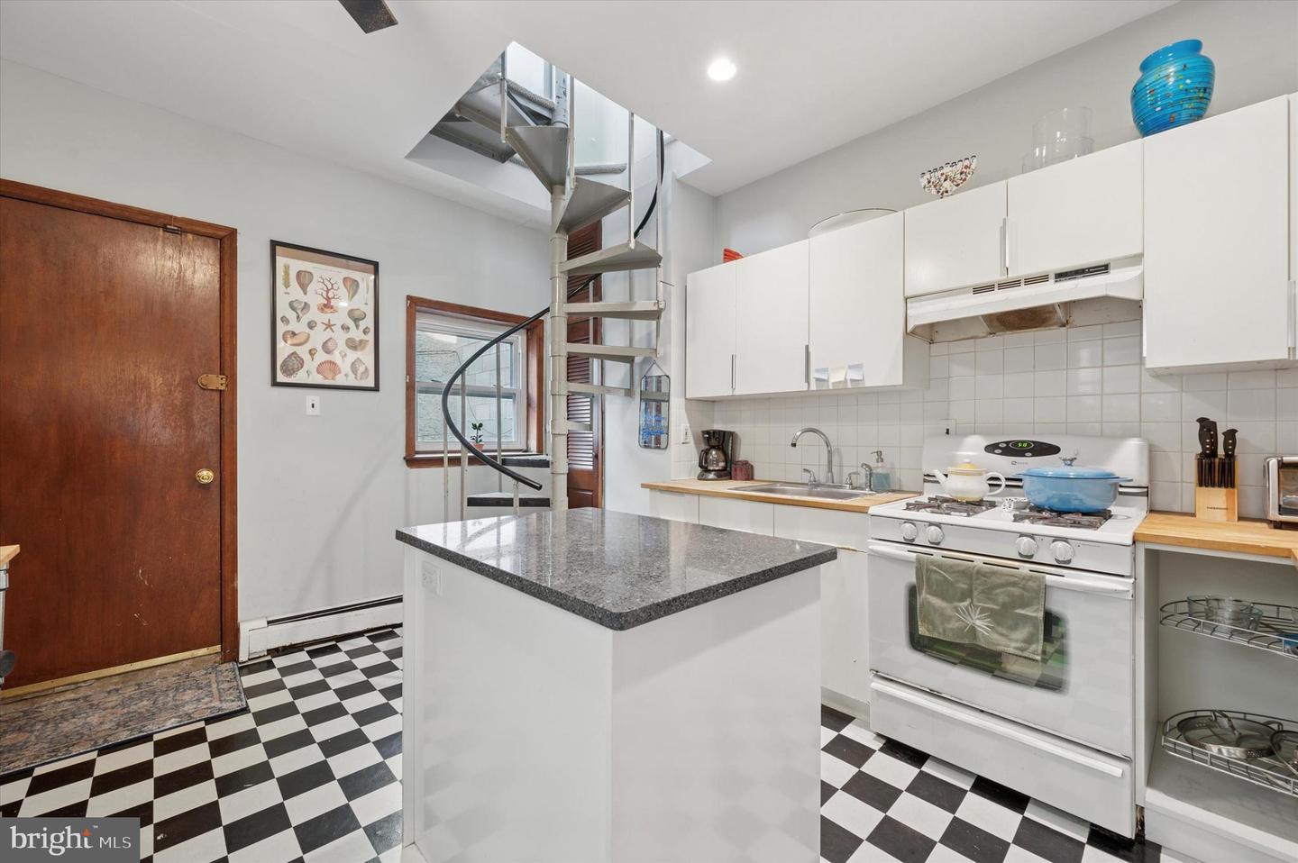 2331 Parrish St Property Photo 30