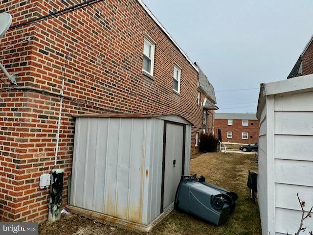 1630 Loney St Property Photo 4