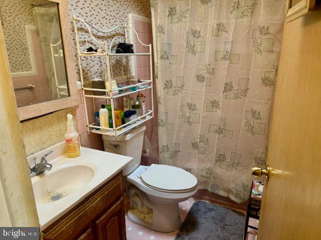 1630 Loney St Property Photo 17