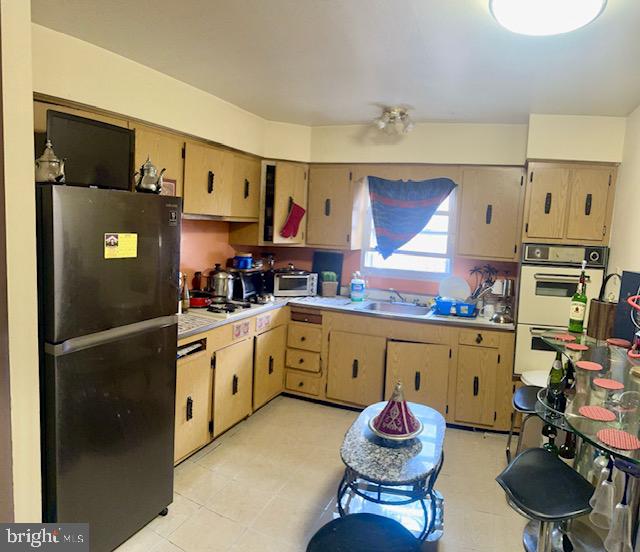 1630 Loney St Property Photo 20