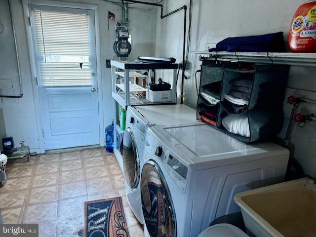 1630 Loney St Property Photo 25