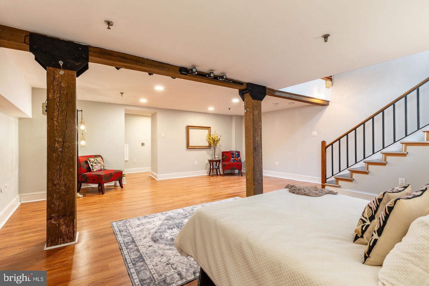 101 Arch St #1j Property Photo 23