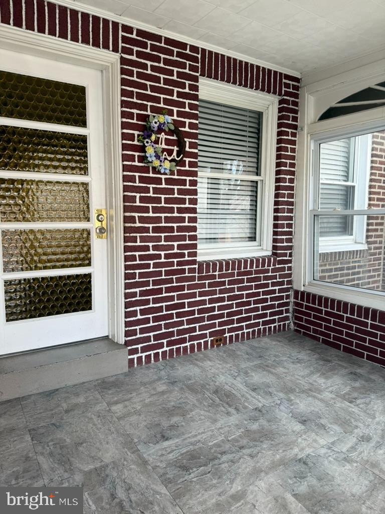 2711 S Alder St Property Photo 2