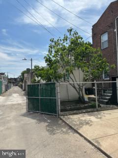 2711 S Alder St Property Photo 29