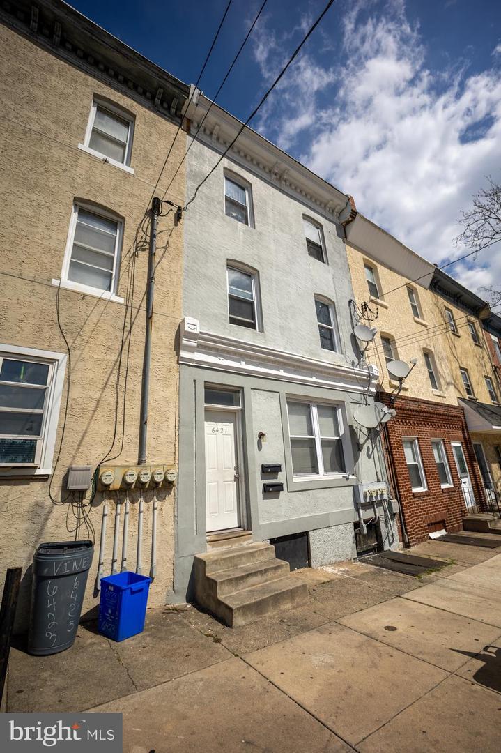 6421 Vine St Property Photo 1