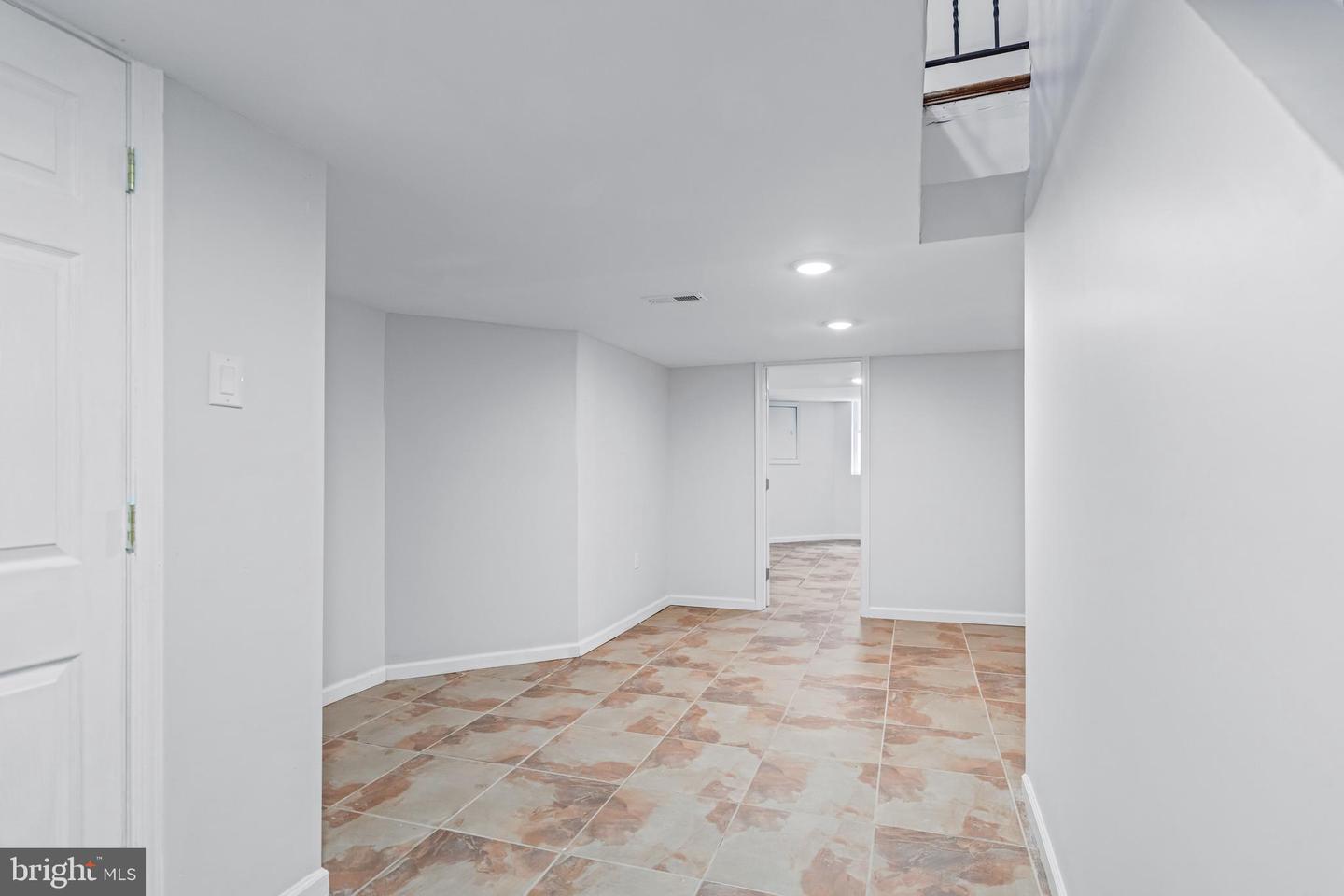 2303 Christian St Property Photo 17