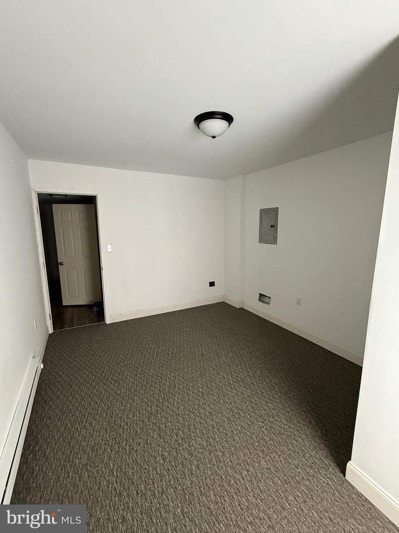 2209 S 71st St #2 Property Photo 4