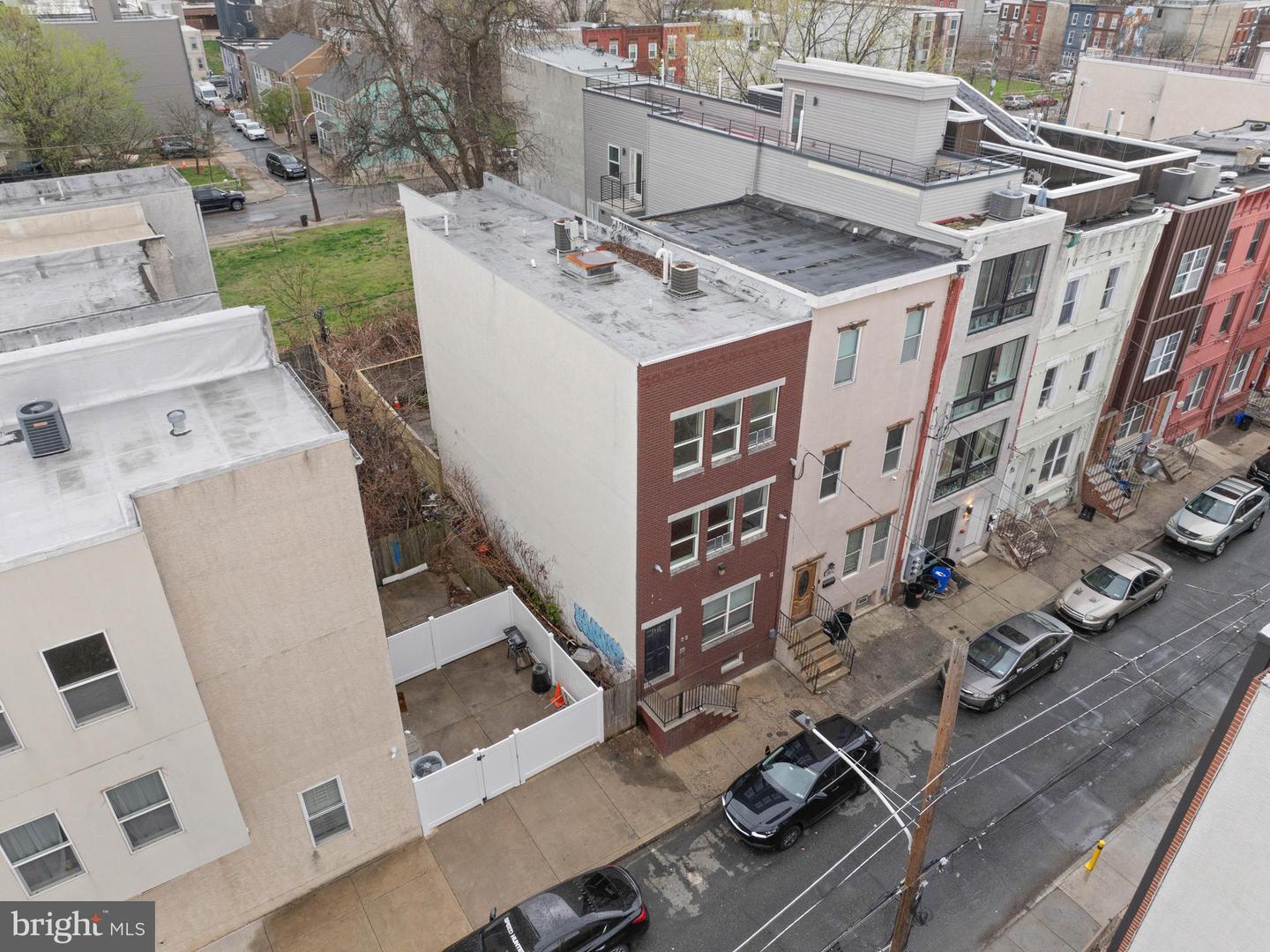 1910 N Gratz St Property Photo 1
