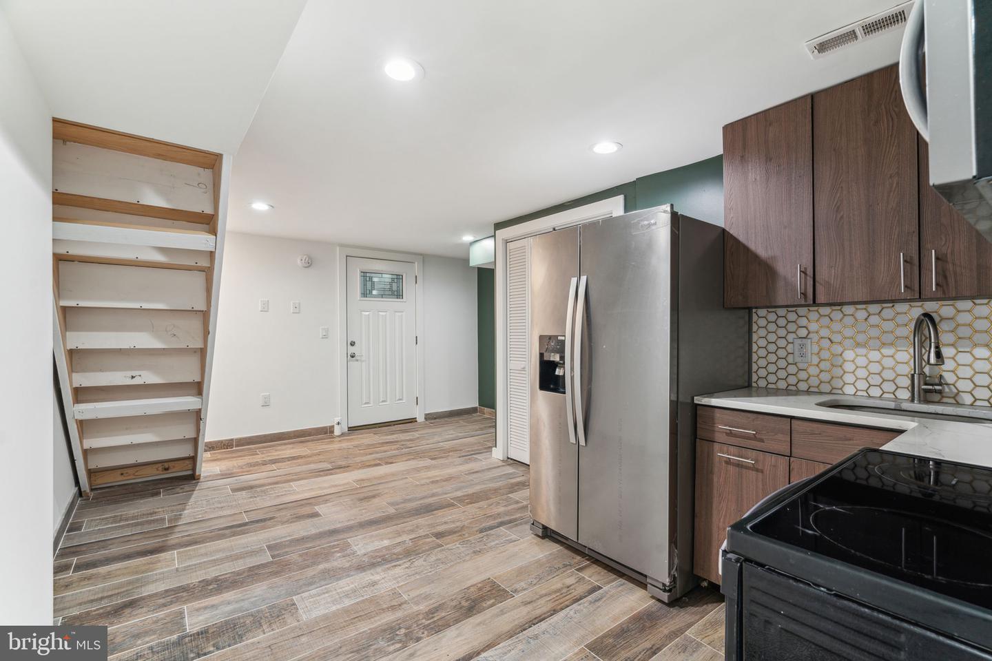 2146 N Van Pelt St Property Photo 11