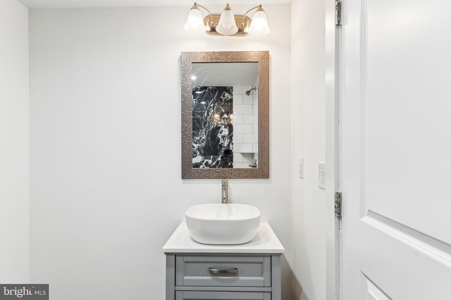 2146 N Van Pelt St Property Photo 12