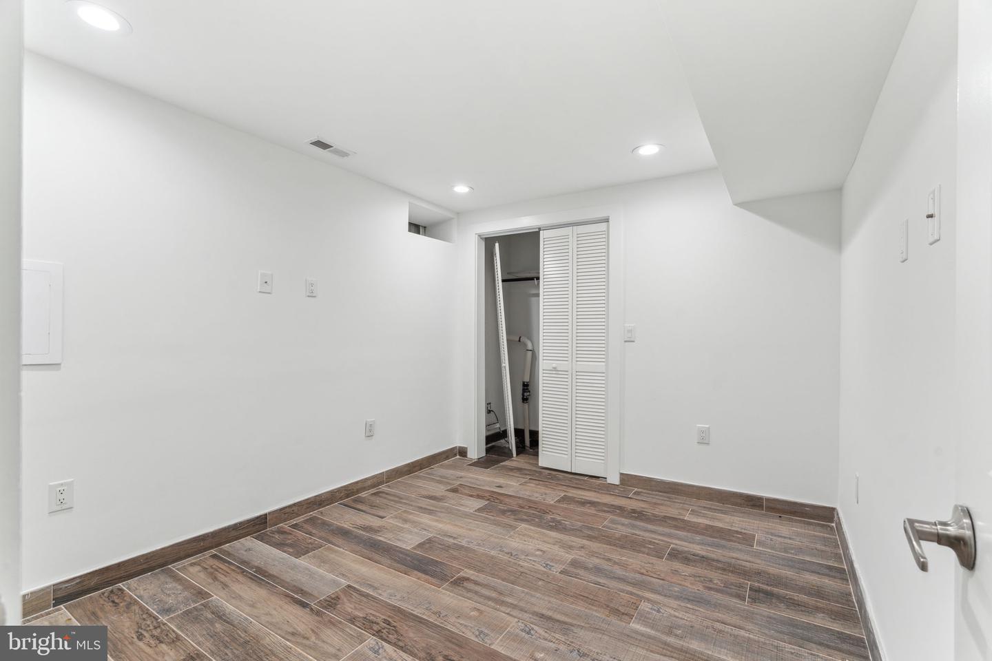 2146 N Van Pelt St Property Photo 15