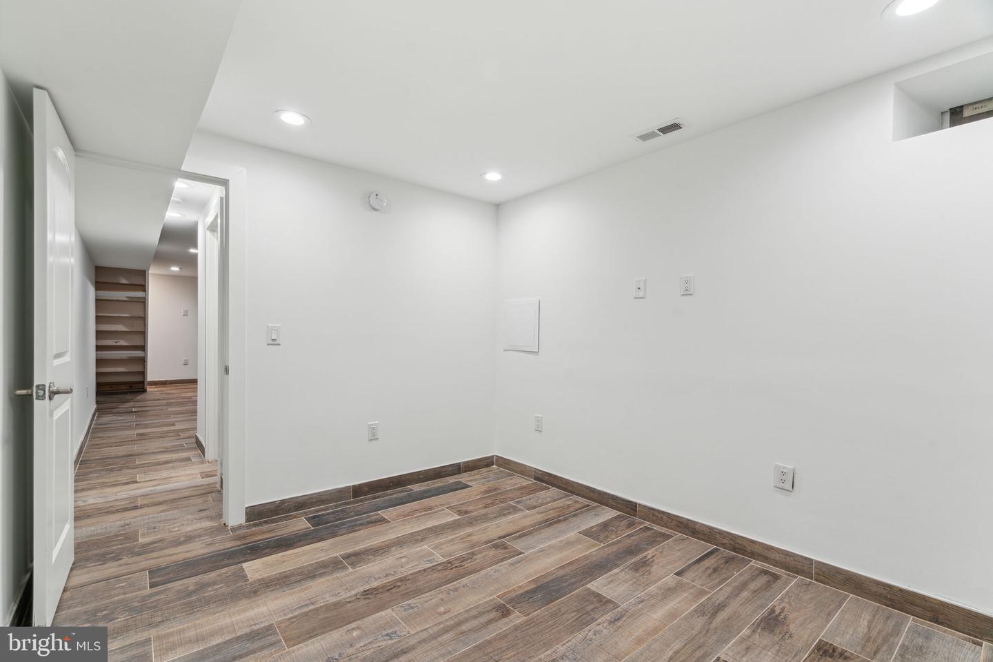 2146 N Van Pelt St Property Photo 16