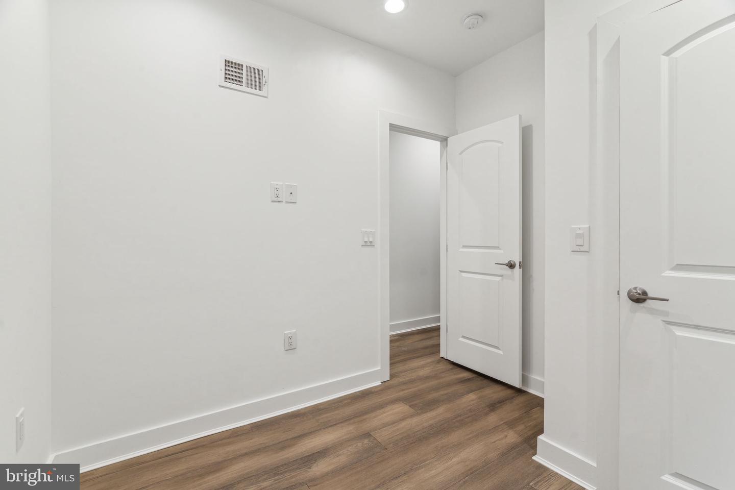 2146 N Van Pelt St Property Photo 21