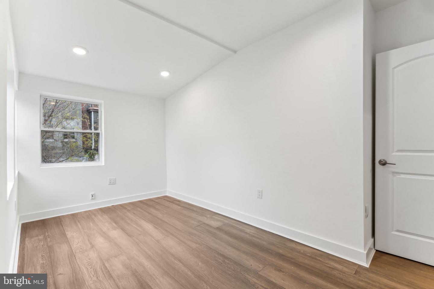 2146 N Van Pelt St Property Photo 40