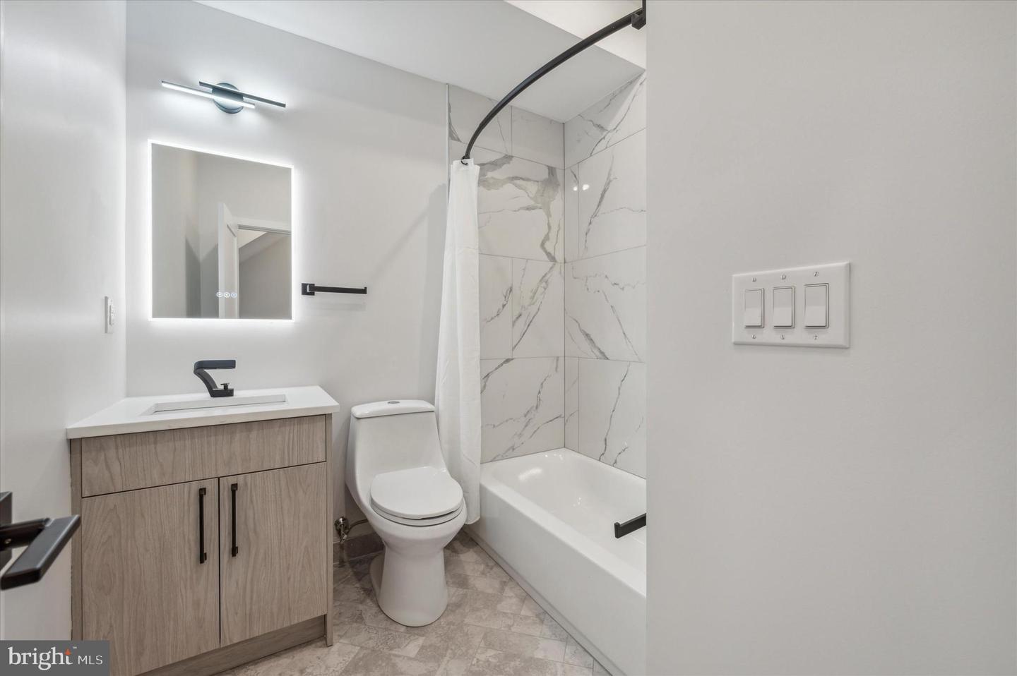 610 N Union St Property Photo 19