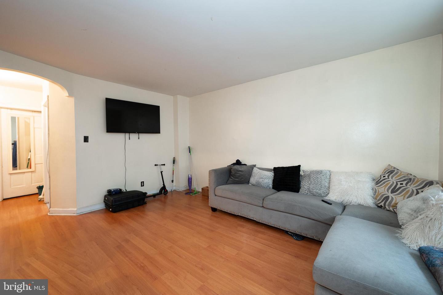 1408 Greeby St Property Photo 17