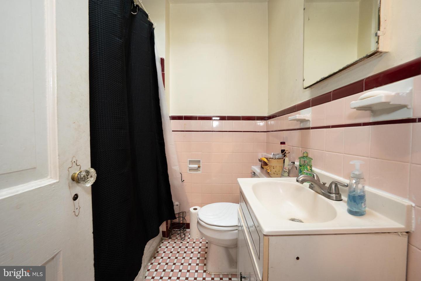 1408 Greeby St Property Photo 18