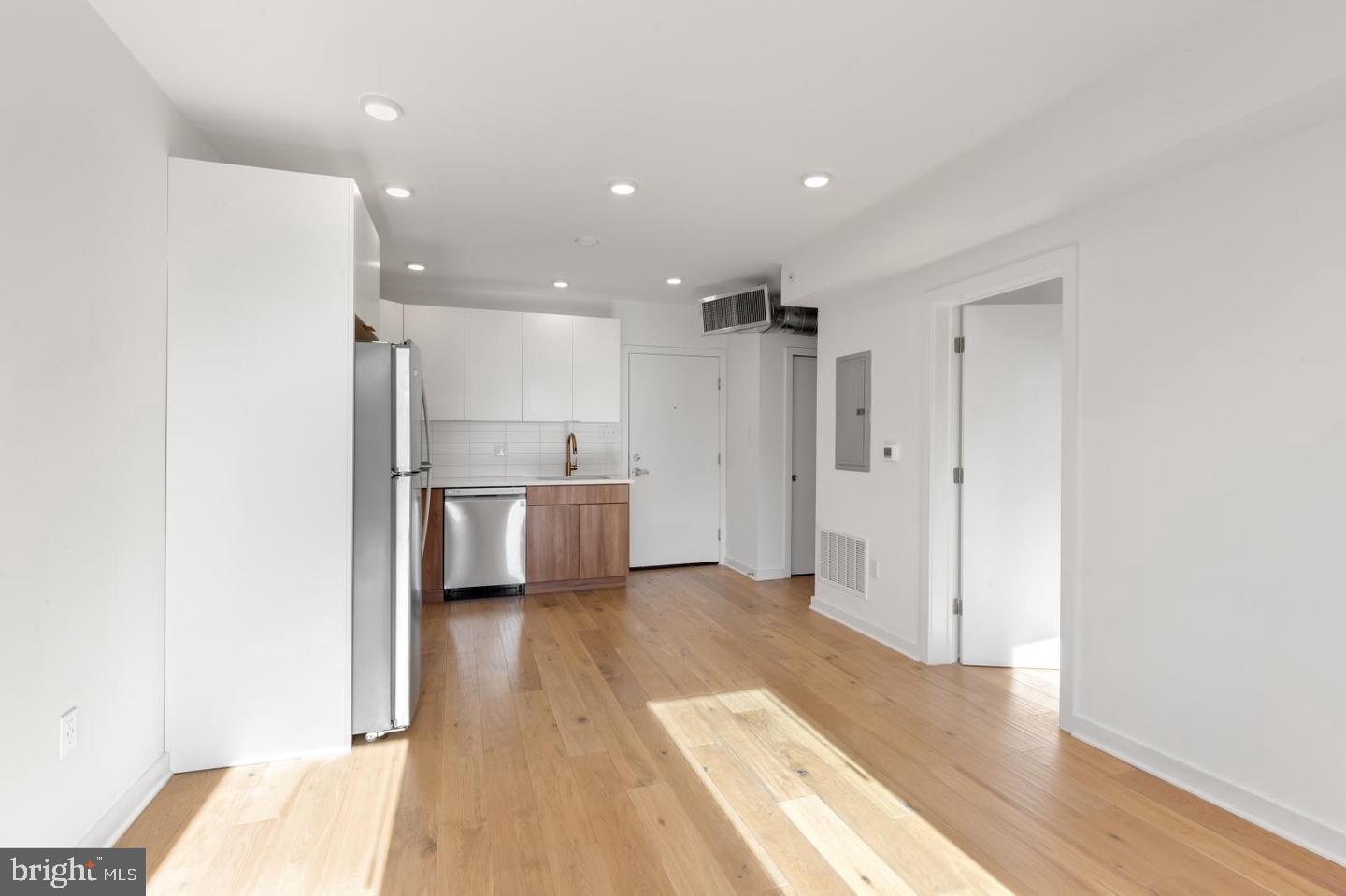 1416 Frankford Ave #204 Property Photo 4