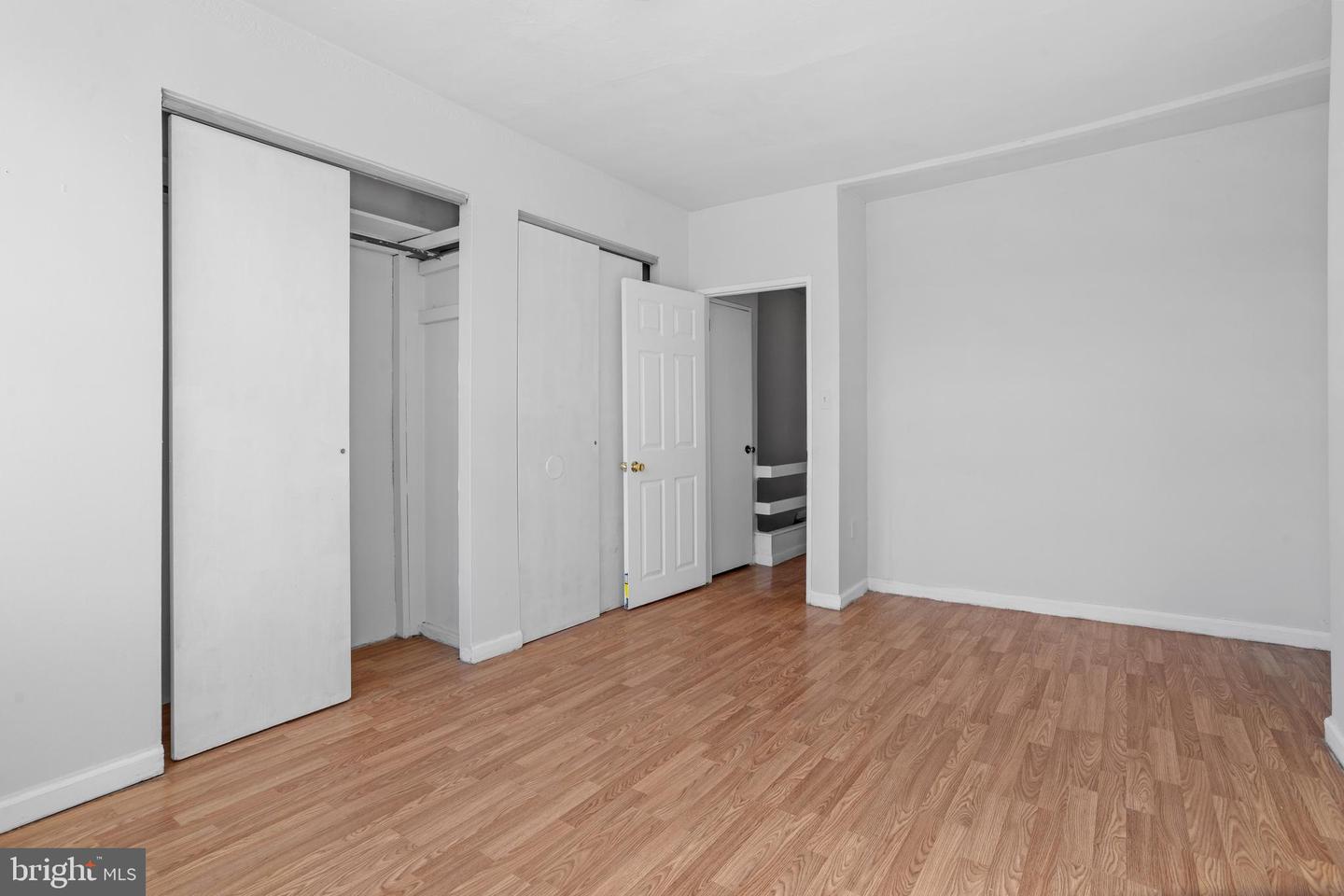 2946 Aramingo Ave Property Photo 16
