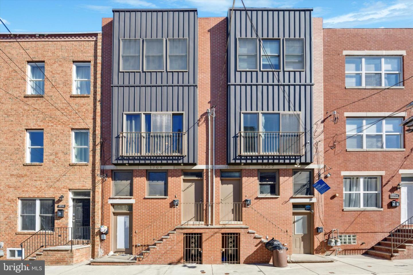 1709 ARLINGTON ST #A Property Photo 1